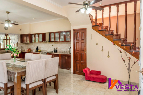 Los Pinos Ii *importante Casa En Venta *zona Oeste