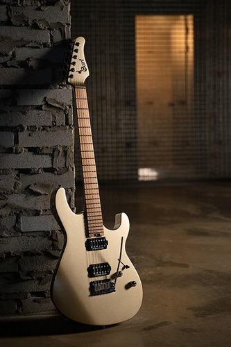 Guitarra Cort G300 Pro Cor Mgd Orientação Da Mão Destro