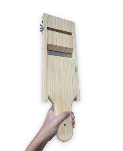 Imagen 3 de 5 de Mandolina Para La Cocina La Mejor Madera Pardillo Artesanía