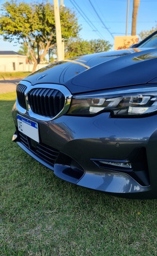 Imagen 6 de 24 de Bmw Serie 3 2020 3.0 330i Sedan Sport 252cv