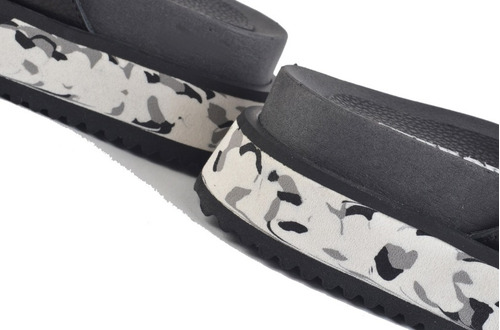 Zuecos Sandalias Ojotas De Mujer De Cuero Melk - Ferraro