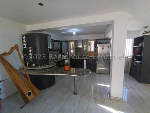 Imagen 7 de 19 de Townhouse En Venta Urb. Uriel I Turmero Lc Mls #23-20359
