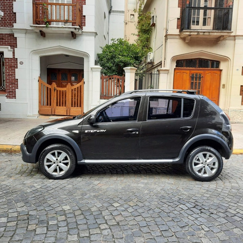 Sandero Stepway Confort 1.6 16 Valvulas