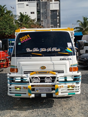 Daihatsu Delta Cama Corta 2001 Inicial 500