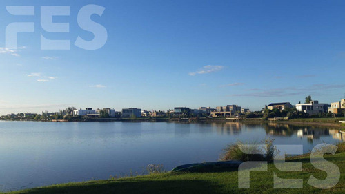 Lote Terreno A Laguna En Venta En Barrio Santa Rita Corredor Canning San Vicente