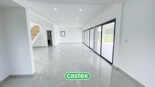Imagen 9 de 30 de Casa En Venta En Barrio Plaza, Terralagos, Canning