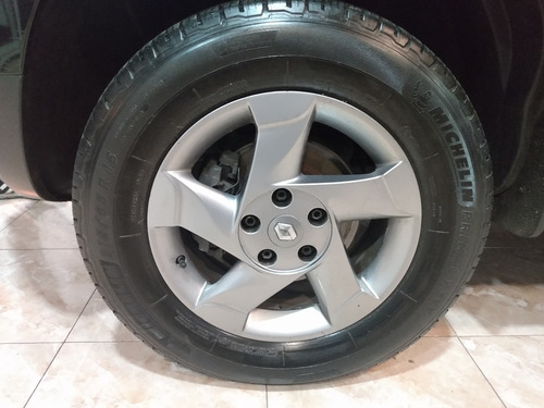 Imagen 14 de 14 de Renault Duster 4x4 Luxe 2.0 2013