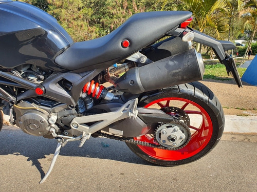 Imagem 6 de 15 de Ducati Monster