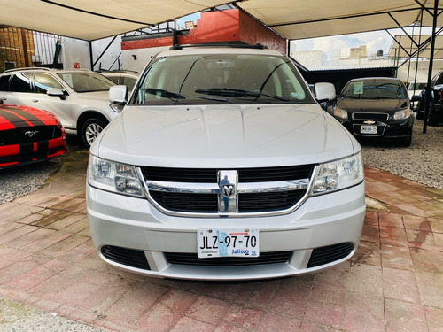 Imagen 3 de 15 de Dodge Journey Sxt 7 Pasajeros 2010 ( 1 Dueño)