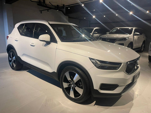 Imagem 3 de 11 de Volvo Xc40 2.0 T5 Gasolina Momentum Awd Geartronic