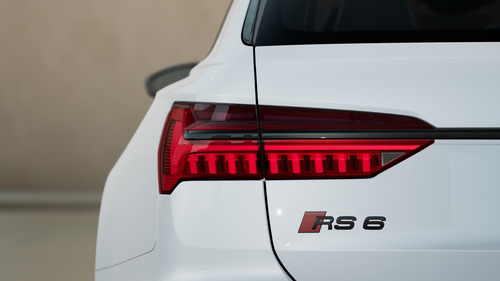 Audi RS6 4.0 Tfsi Avant Performance Tiptronic Quattro Mhev