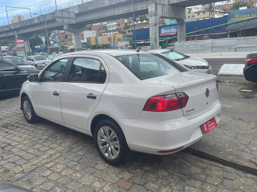 Volkswagen Voyage 2019 1.6 Msi Total Flex 4p