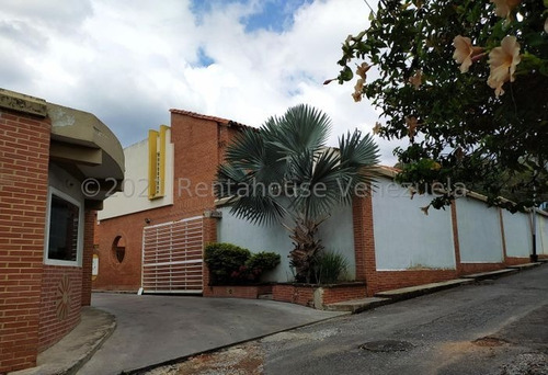 Imagen 20 de 20 de Estupendo Townhouse En Venta Urb. El Piñal El Limón 23-13132 Ejc 0424-3439046