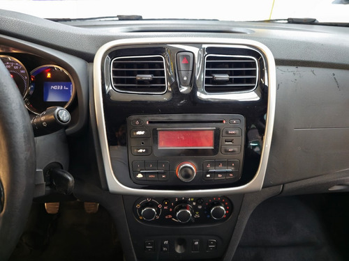 Renault Sandero 1.6 DYNAMIQUE 8V FLEX 4P MANUAL
