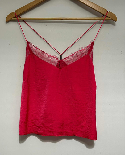 Top Lencero Musculosa Satinada Fucsia