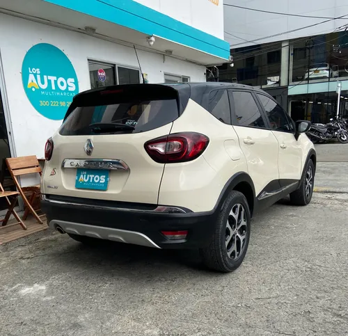 Renault Captur 2.0 Intens Automática