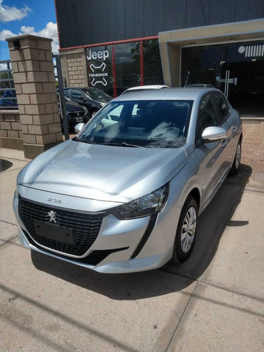 Peugeot 208 2021 1.6 Like Pack