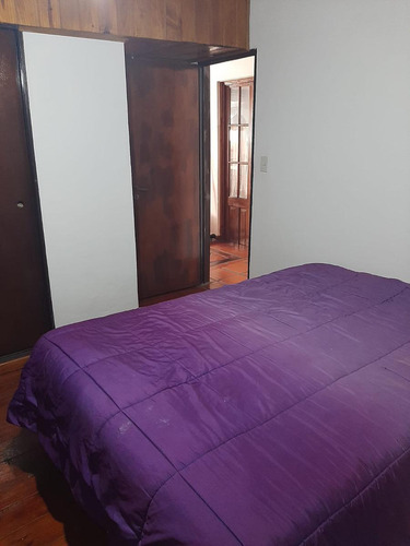 Casa En Venta - 3 Dormitorios 2 Baños - 330 Mts2 - Hurlingham, Buenos Aires