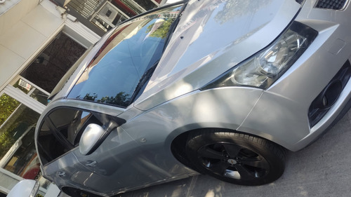 Chevrolet Cruze 1.8 Ltz Mt 5 p