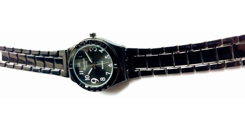 Relógio Feminino Quartz Análogo Metal Preto 2035 Movt Quartz