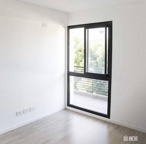 Imagen 10 de 18 de Excelente 2 Amb A Estrenar, Patio Exclusivo! Contrafrente! Muy Luminoso!!