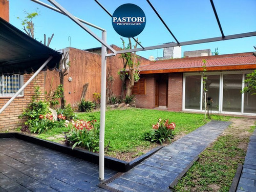 Imagen 13 de 24 de Alquiler De Casa 4 Ambientes En Olivos