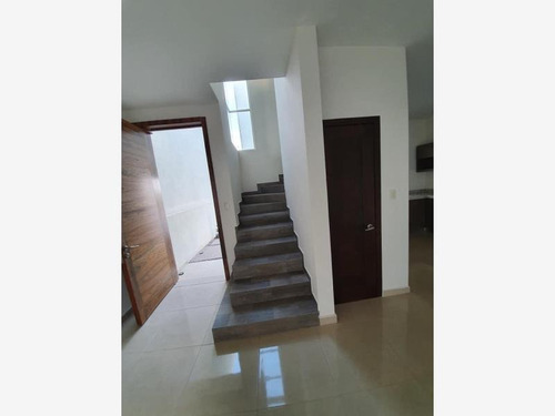Imagen 5 de 10 de Casa Sola En Venta Frac Palma Real