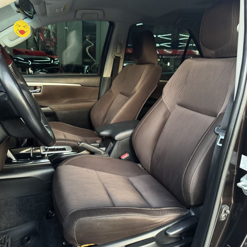 Toyota Hilux SW4 Hilux SW4 SR 4x2 2.7/ 2.7 Flex 16V Aut.