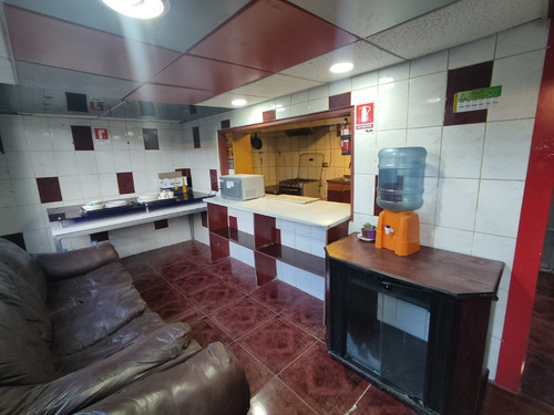 Pob. 21 De Mayo, Hostal 15hab. 15b. Cap. 30 Huespedes
