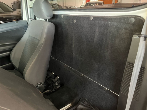 Volkswagen Saveiro 1.6 Robust Cab. Simples Total Flex 2p