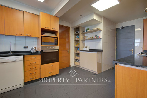 Moderno Duplex Barrio El Golf 4d. Quincho Privado