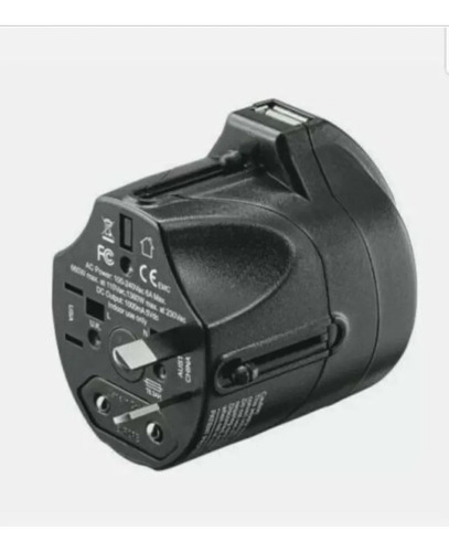 Insignia Adaptador De Viaje Con Usb Negro -enchufe Universal