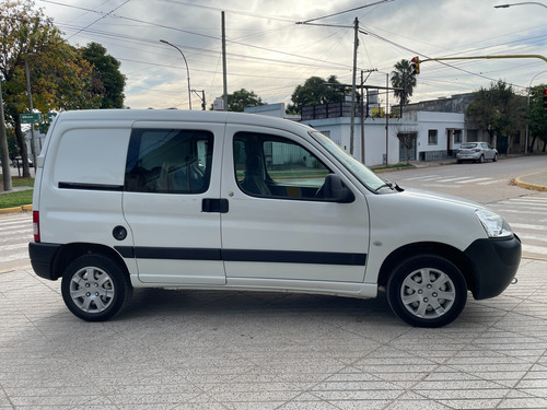 Peugeot Partner 1.4 Furgon Confort 5as