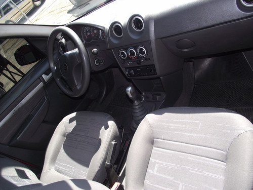 Gm Prisma Maxx 1.4 2011 Completo Baixo Km