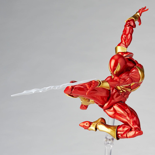 Boneco Iron Spider Amazing Yamaguchi Revoltech Aranha Ferro