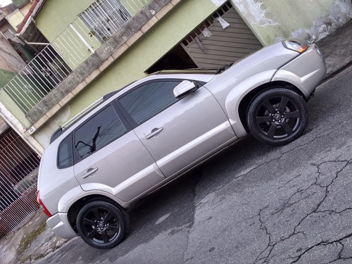 Imagem 4 de 9 de Hyundai Tucson 2010 2.0 Gls 4x2 Aut. 5p