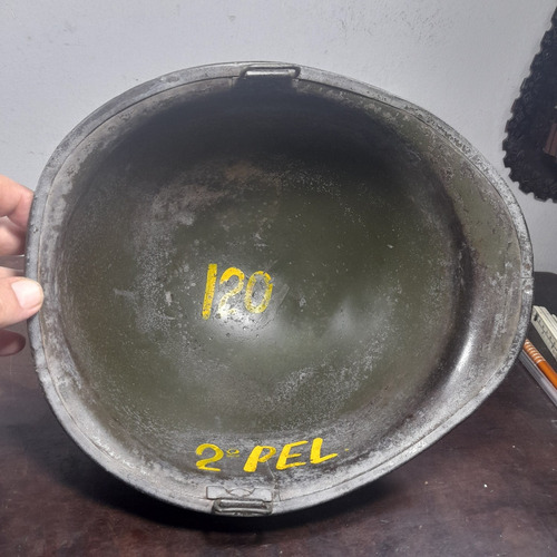 Imagem 6 de 9 de Capacete M1 Antigo Numerado Emenda Dianteira Fecho Flexível