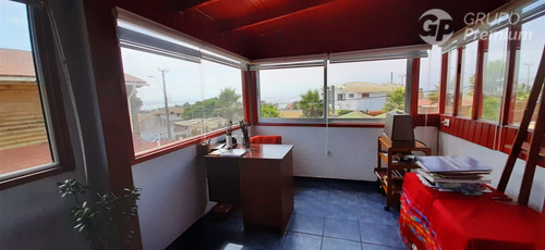 Casa Y Cabañas En Venta De 10 Dorm. Y 10 Estac. En Quintero