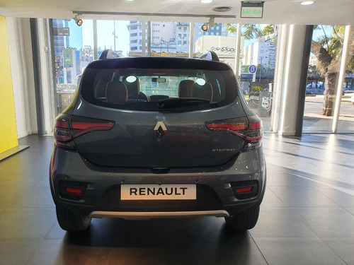 Imagen 11 de 17 de Renault Sandero Stepway Intense 2023 M