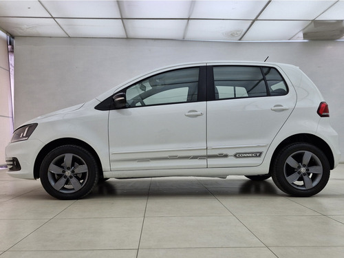 Volkswagen Fox 1.6 MSI TOTAL FLEX CONNECT 4P MANUAL
