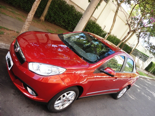 Fiat Grand Siena 2015 1.6 16v Essence Flex Dualogic 4p