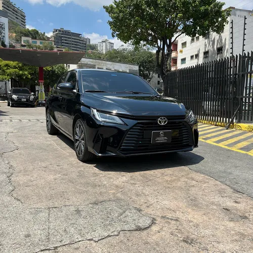 Toyota Yaris G 2023