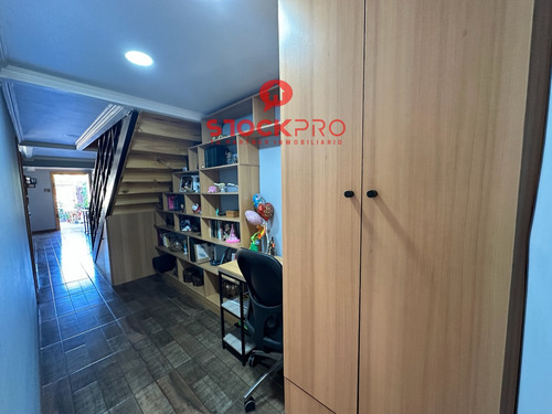 Excelente Remodelada Con Eficiencia Energética, Ubicación