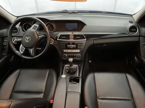 Mercedes Benz C 180 Cgi Blueefficiency Mt 1.8