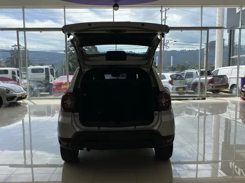 Renault Duster 1.3 Intense Cvt