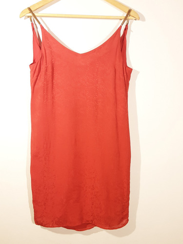 Imagen 2 de 10 de Vestido Oversize Rojo Y Tiras Doradas, Marca Mango, Talla Xs
