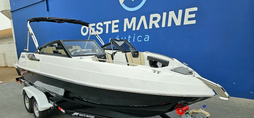 Lancha Focker 212 (2023)