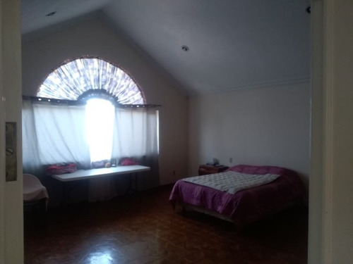 Imagen 14 de 22 de Residencia Hermosa Y Funcional, Adecuada Para Oficinas Corporativas O Negocios