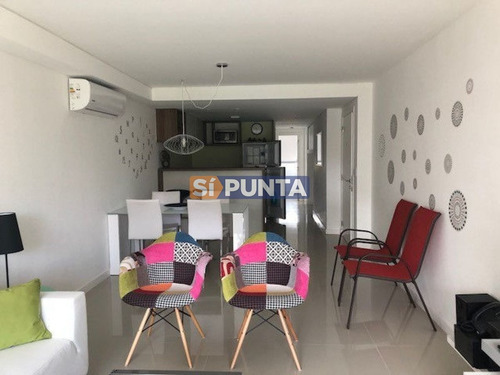 Imagen 4 de 13 de Apartamento En Venta - Brava