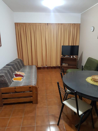 Departamento En Venta - 1 Dormitorio 1 Baño - 50mts2 - Mar De Ajó